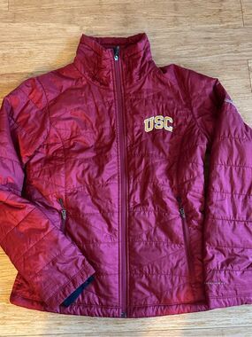 Columbia Women’s Puffer Jacket in Cardinal Red with USC Logo Sz M